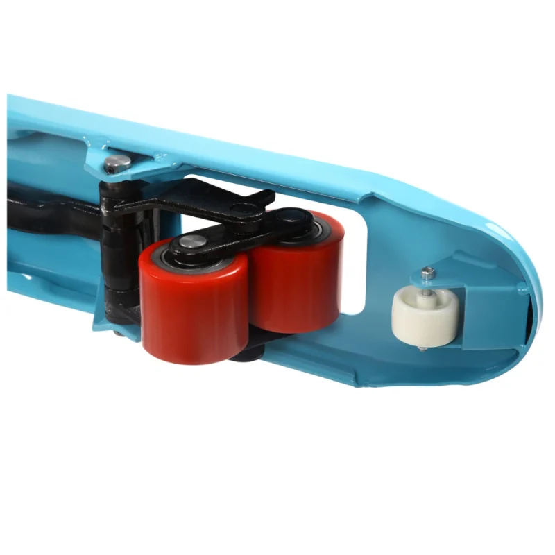 Polyurethane vs Nylon Wheels